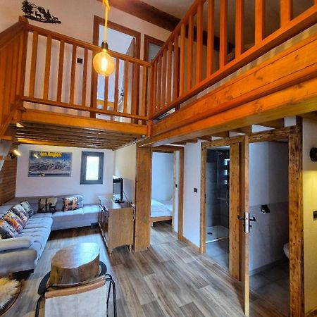 Chalet 8 Couchages A 100M Du Bas Des Pistes Et Commerces Les Angles  Exterior photo